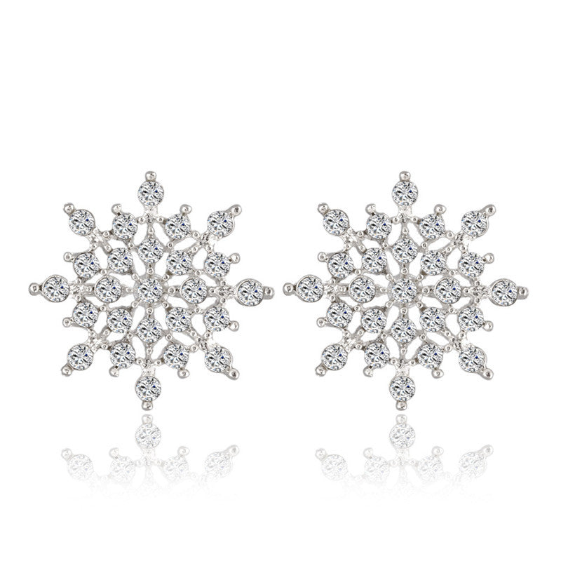 Ladies Crystal Snow Flake Bijoux Statement Stud Earrings