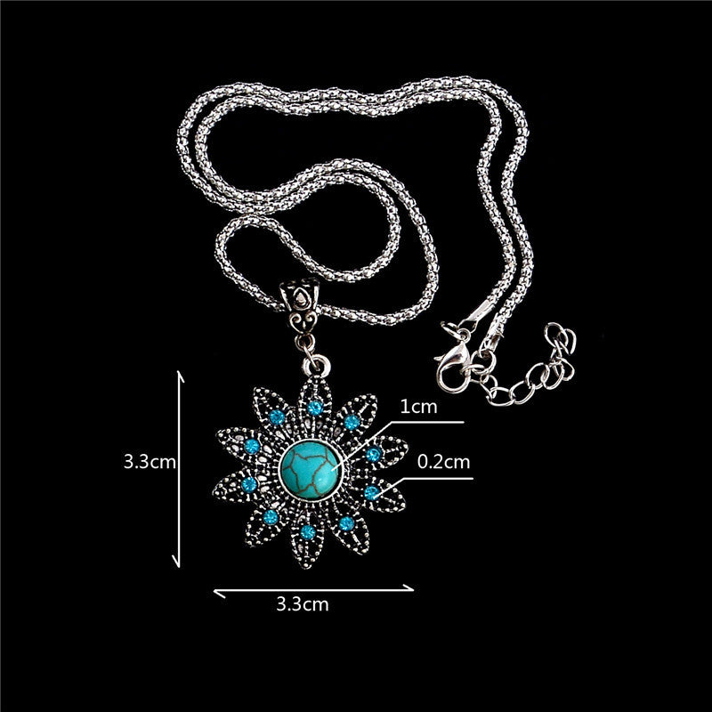 Vintage Style Hollow Crystal Flower